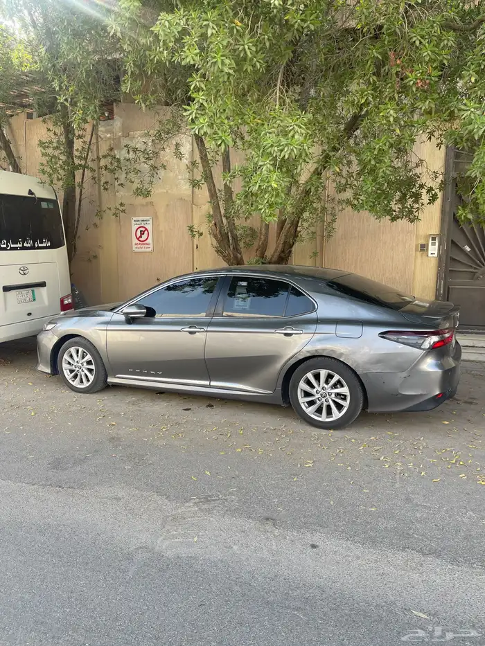 كامري 2022 فل كامل اقبل بدل ب هايلكس ديزل او جيب بلاتينيوم 0