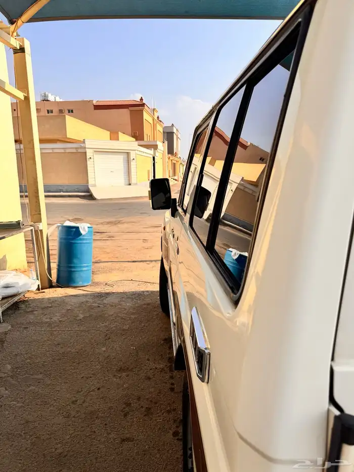 جيب ربع معدل للبدل 12