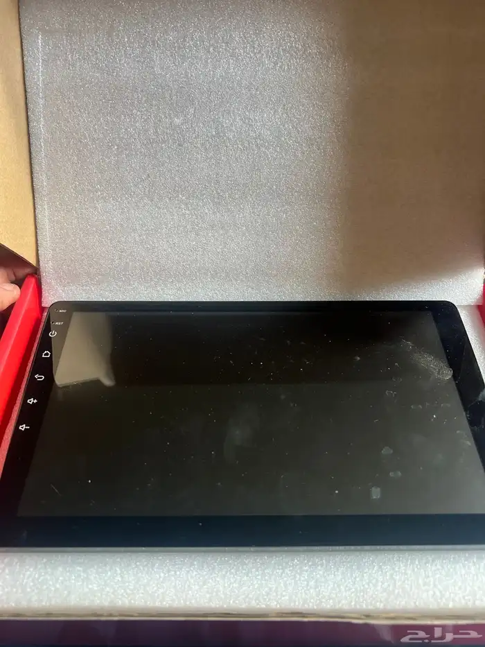 شاشتين 10.1 بوصه مع ديكور مكيف راف فور 0