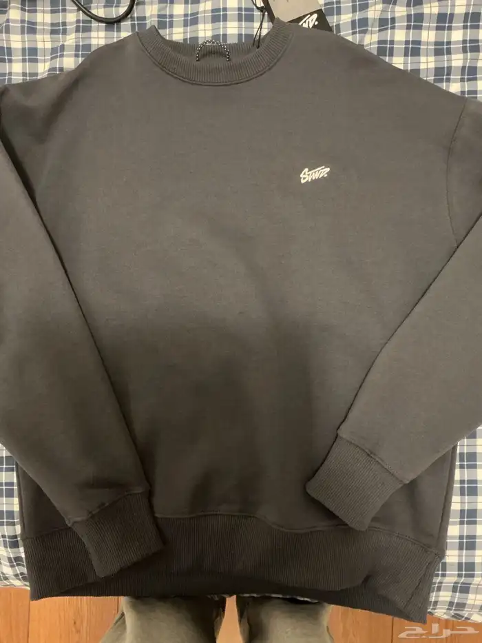 STWD Pull  BearSweater 1