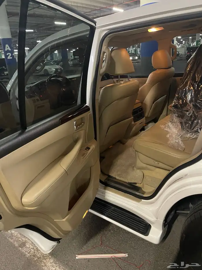 للبيع جيب لكزس Lx570 موديل 2009 11