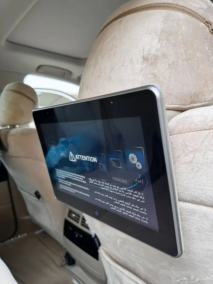 لاندكروزر تورينق 2021 V8 سعودي (مخزن) بحالة المصنع 17
