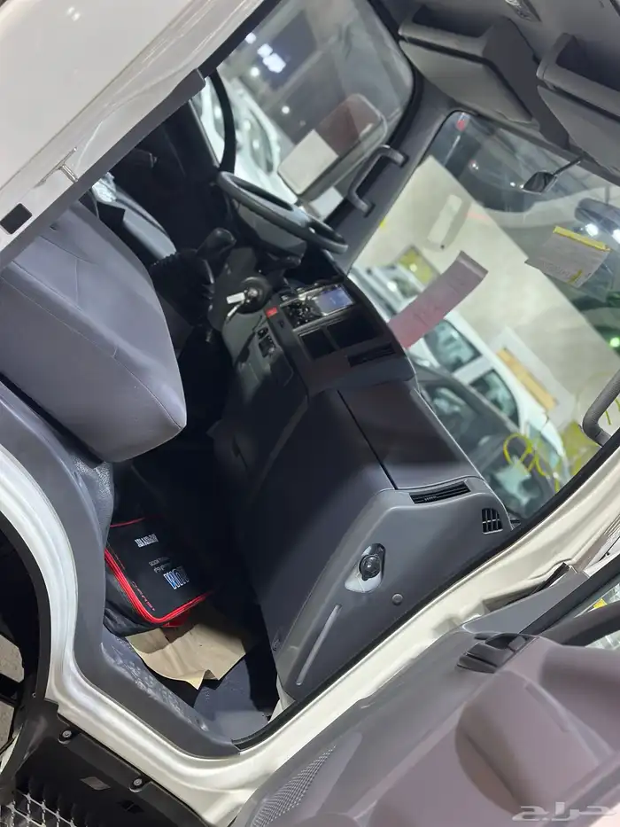 ايسوزو دينا 6 طن طويل 2025 3