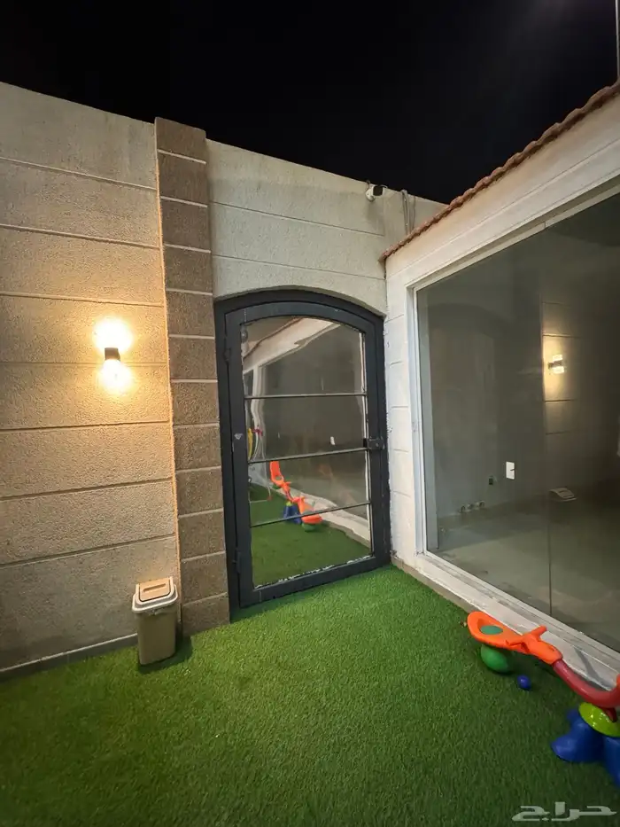 فيلا للإيجار بالكامل 5