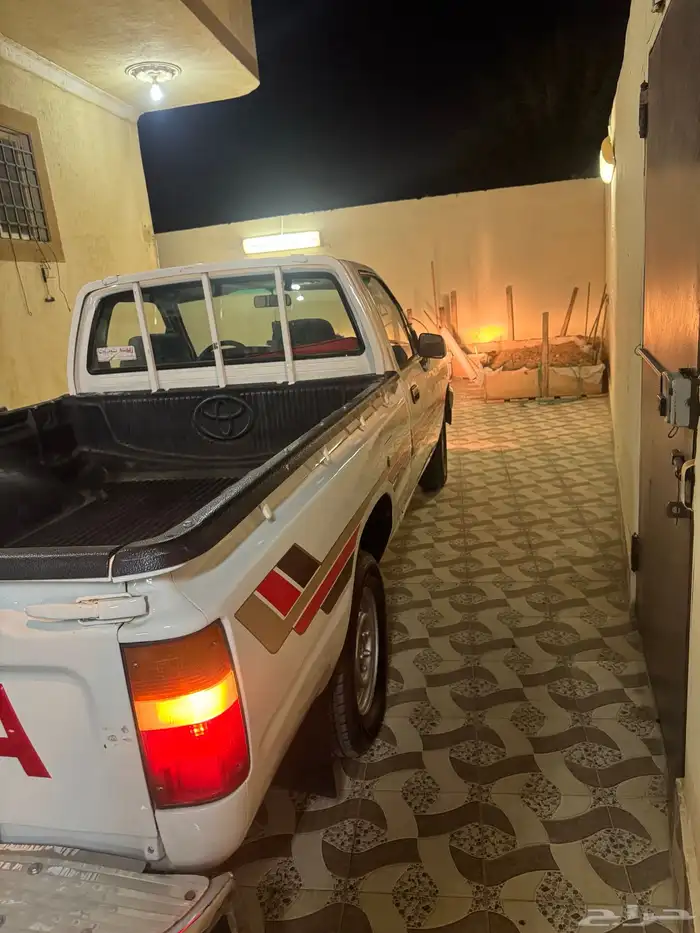 هايلوكس لوحة مميزة مجددة موديل 1989 24