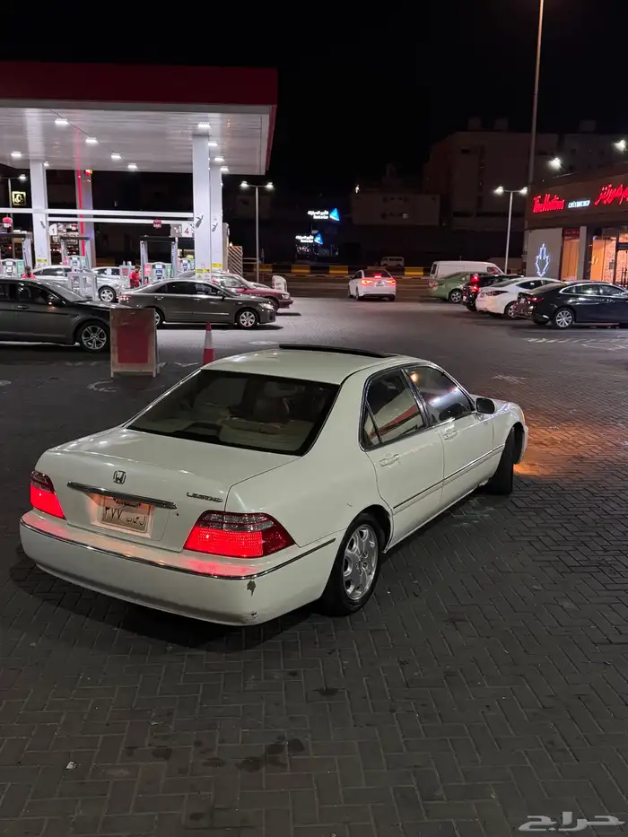 هوندا ليجيند النادره 4