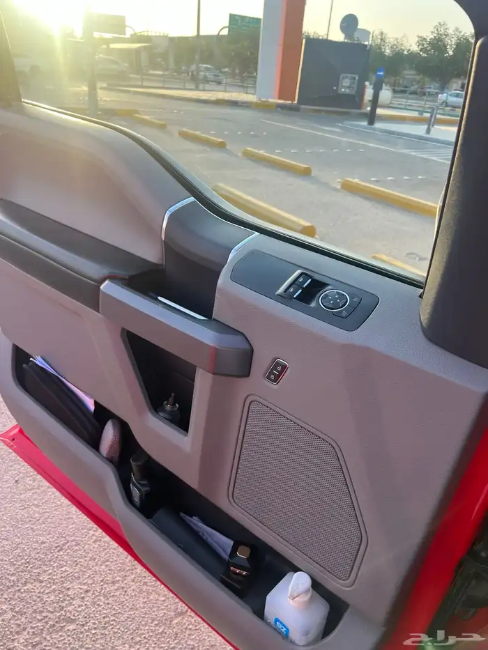 فورد F150غماره سبورت فل XLT 9