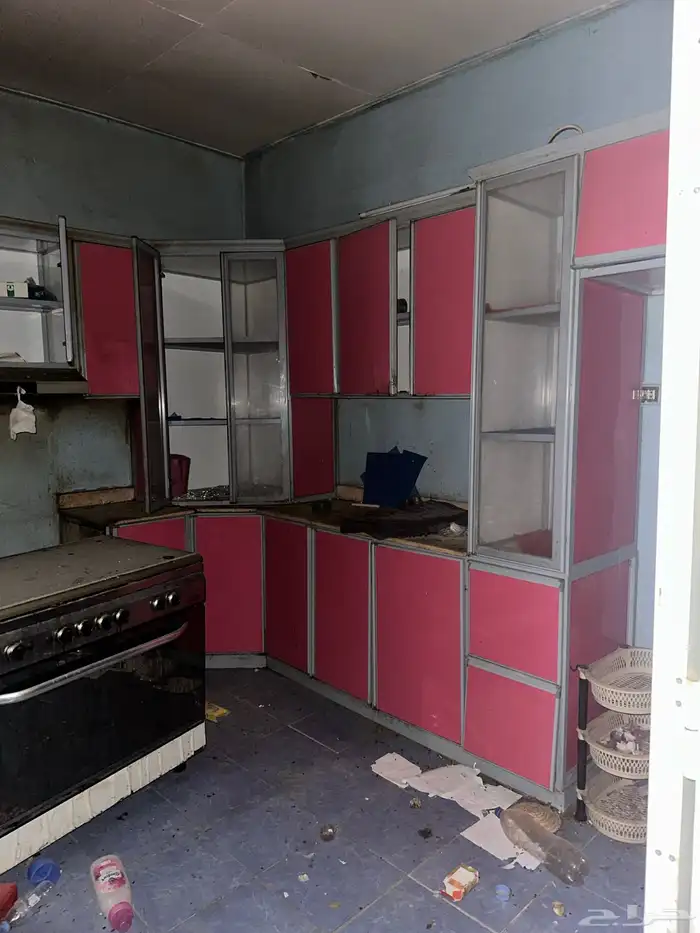 دولاب للبيع بسعر 350 ومطبخ للبيع بسعر 600 دون الفرن 2