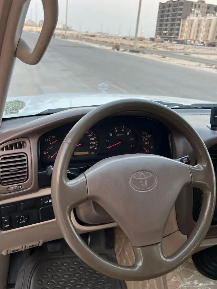 لاندكروزر GX قير عايدي وسبير علاق 31