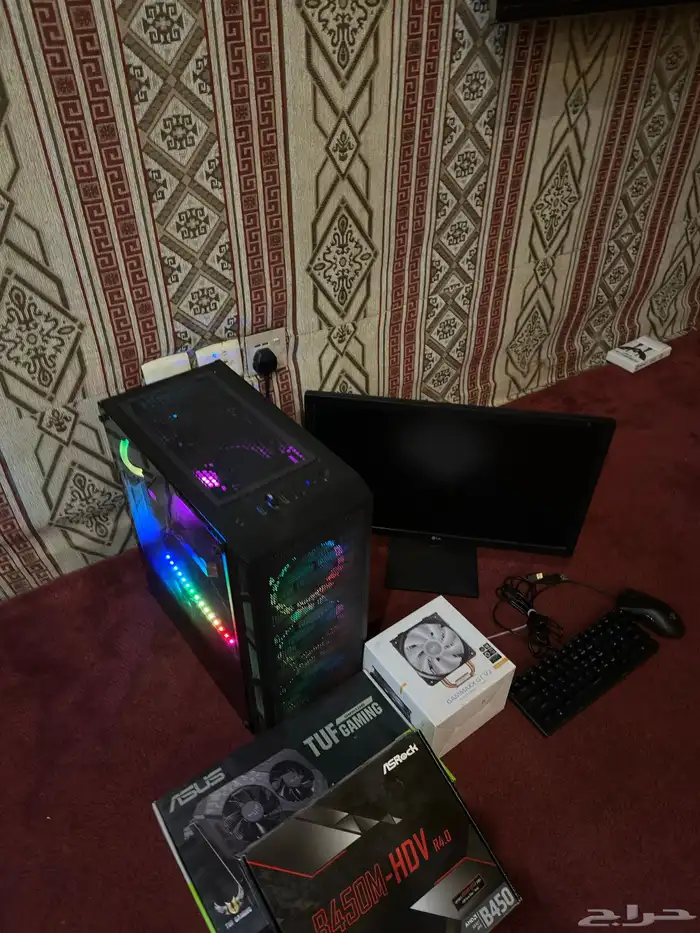 بي سي نظيف جدا معاه كراتين القطع معاه كل شي اقبل بدل 1