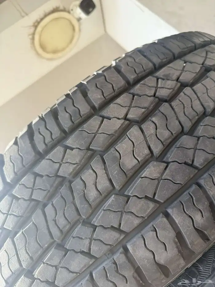275 70 18 كفراتي نكسن كوري اكسبديشن وسكويا وسيراى 1