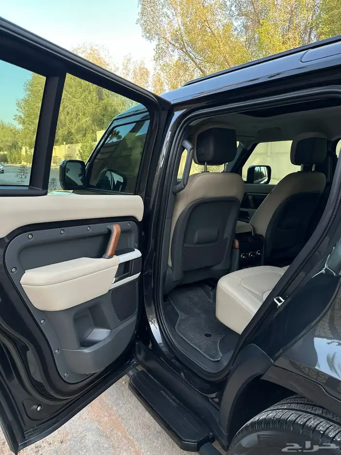 ديفندر V6 2023 كاربثيان 24