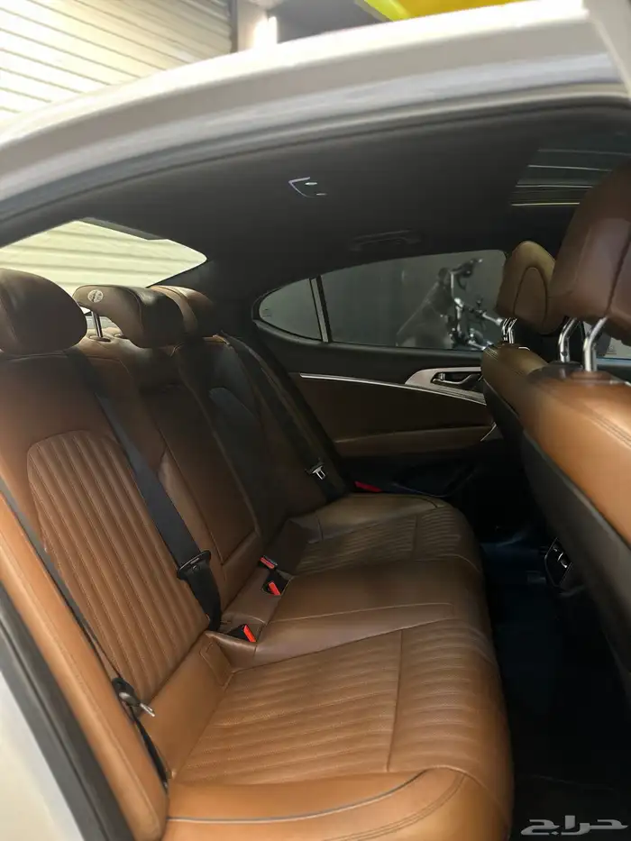 جينسس V6 2020 G70 25