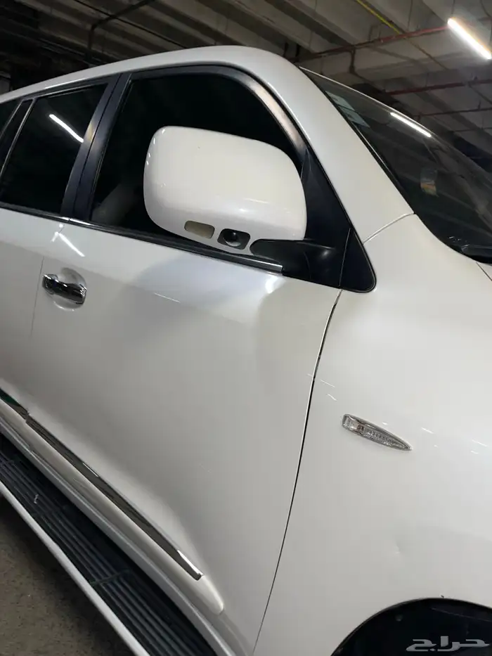 للبيع جيب لكزس Lx570 موديل 2009 1