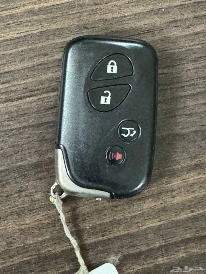 مفتاح جيب لاندكروزر - مفتاح جيب لكزس - مفتاح يارس 2