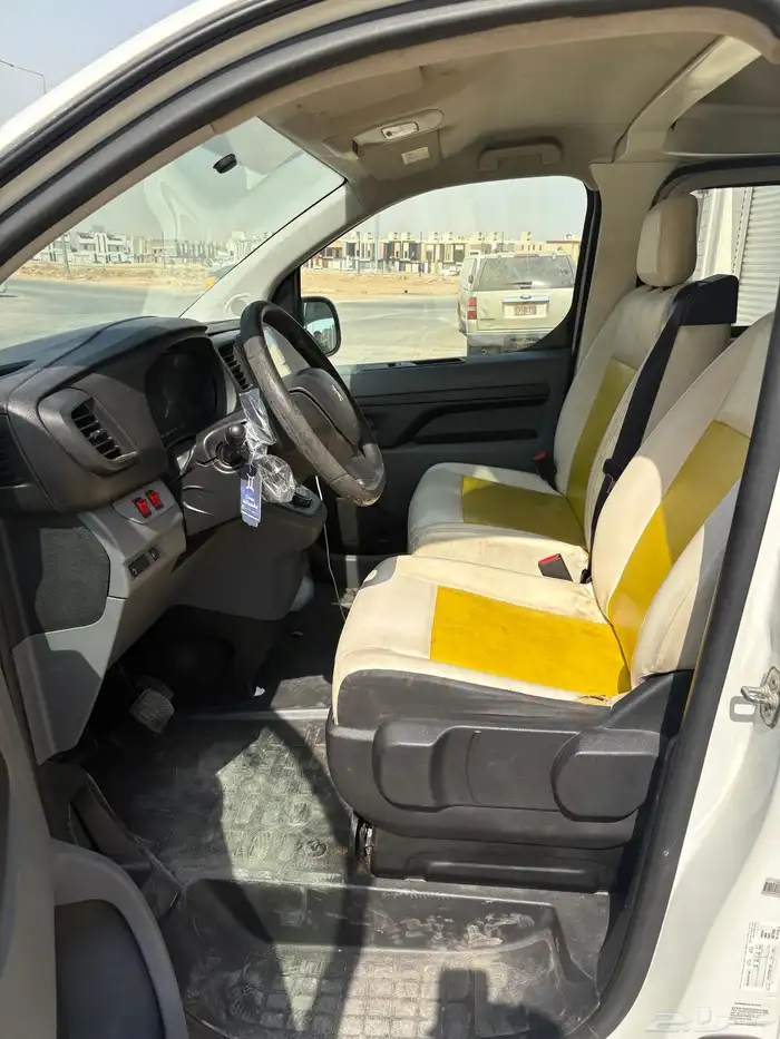 بيجو اكسبرت مديل 2019 ممشى 96 الف تماتيك 4