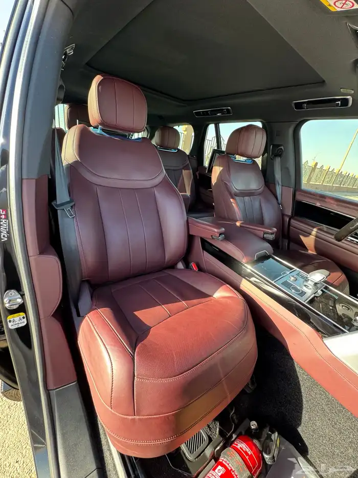 رنج روفر اوتو بيقرافي 2023 v8 14