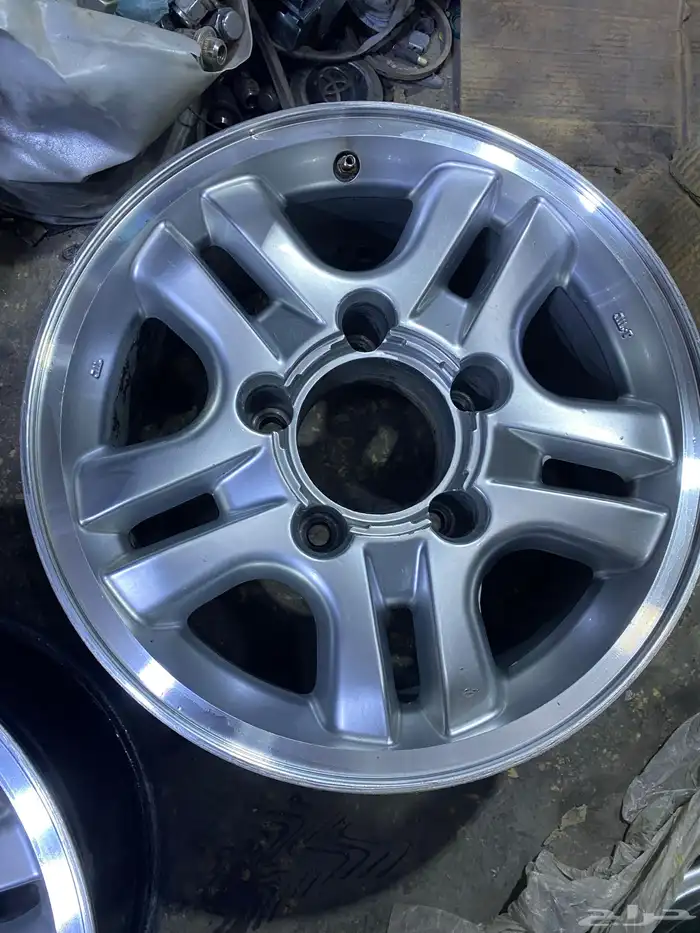 جنوط لكزز الحميد شفه نيكل مقاس 16 مستعمل صيني نضيف 0