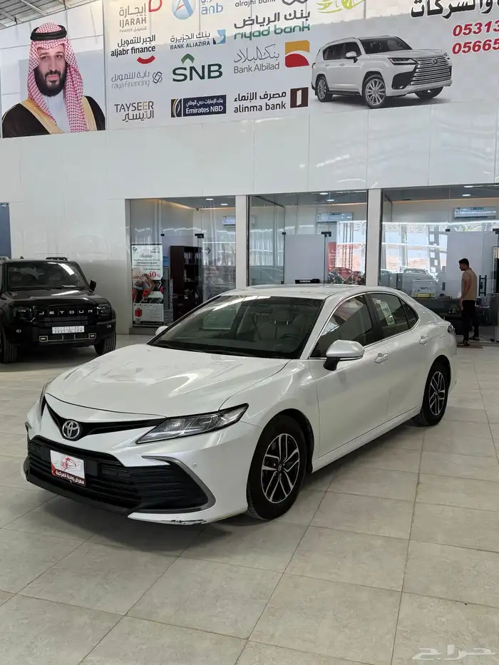 كامري LE بنزين سعودي 2023 1