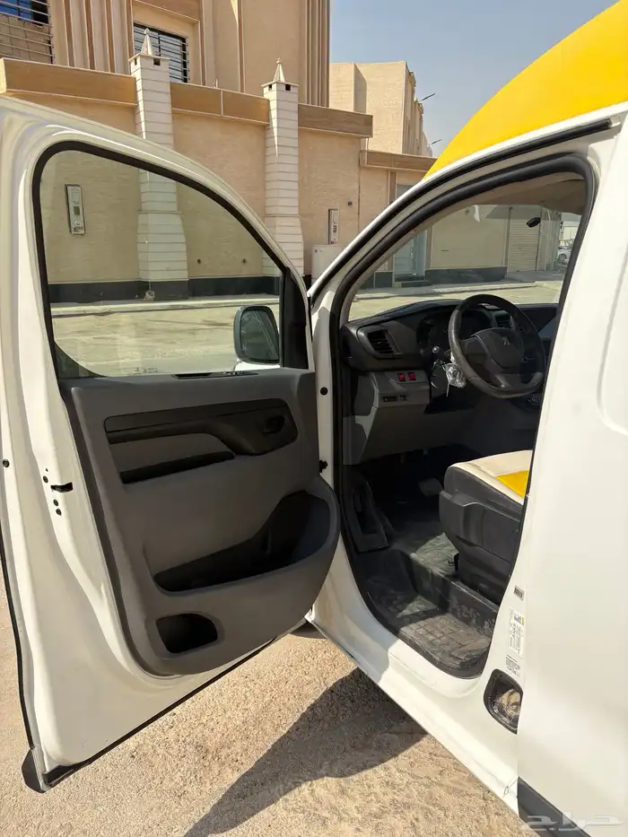 بيجو اكسبرت مديل 2019 ممشى 96 الف تماتيك 3