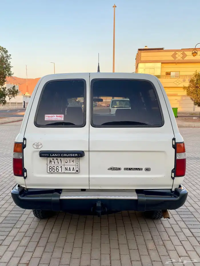 لندكروز 11