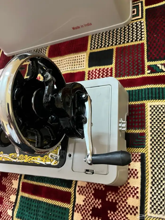 للبيع مكينة خياطة فراشة استخدام ثلاثه اشهو 0