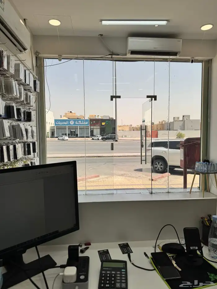 محل بالمونسيه ل التقبيل 2