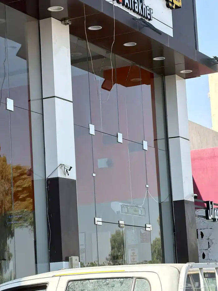 مطعم فاخر للتقبيل 1