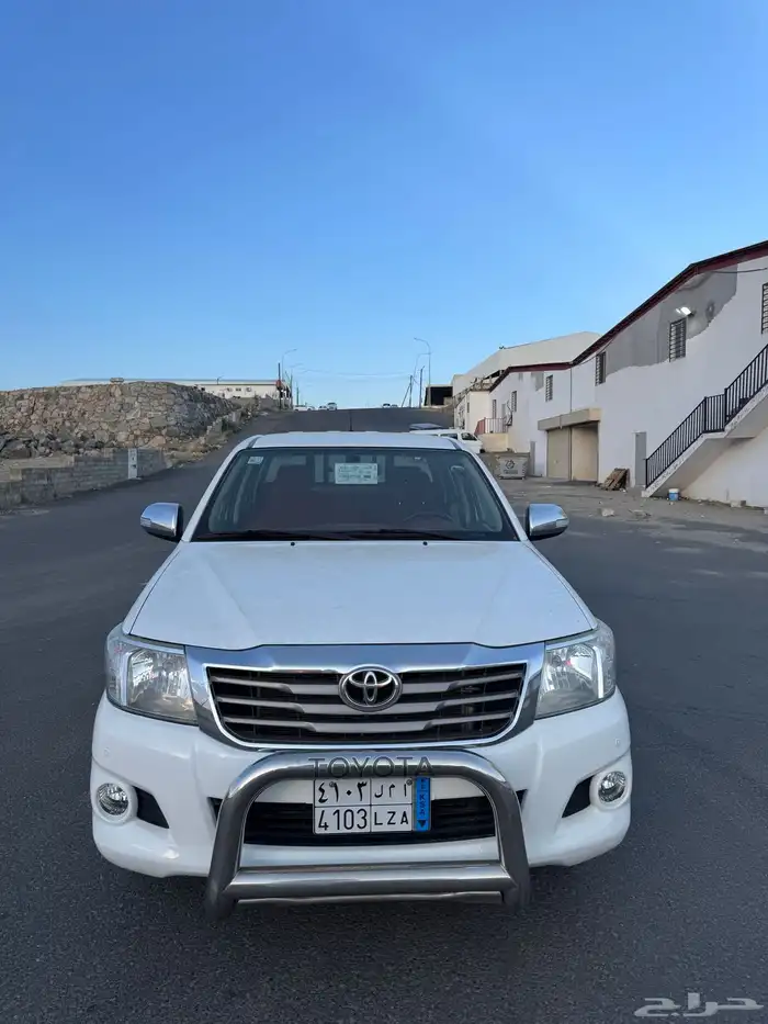 هايلكس 2013 فل مخزن . 1