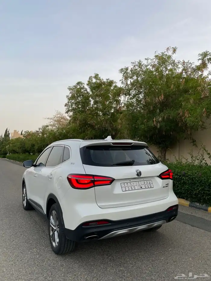أم جي HS 2020 فل كامل 3