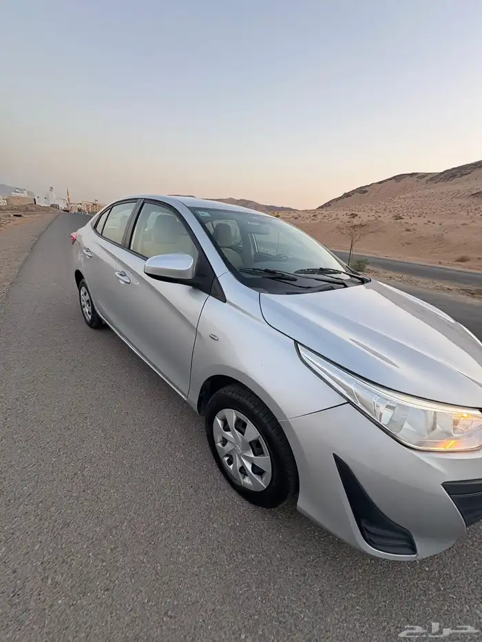 للبيع يارس Y 2019 فضي ممشى 87 الف كيلو بدي وكالة نظيفة 4