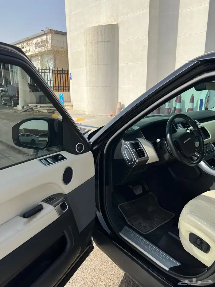 رنج روفر سبورت مرهم 2022 ممشى قليل نظيف 7