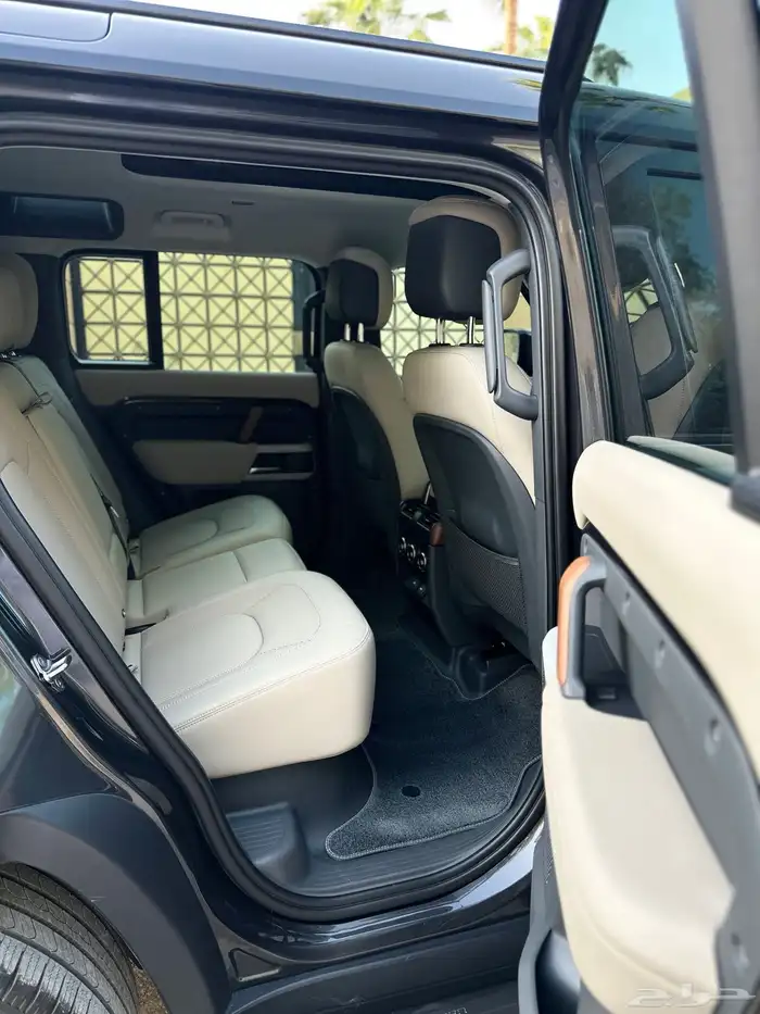 ديفندر V6 2023 كاربثيان 26