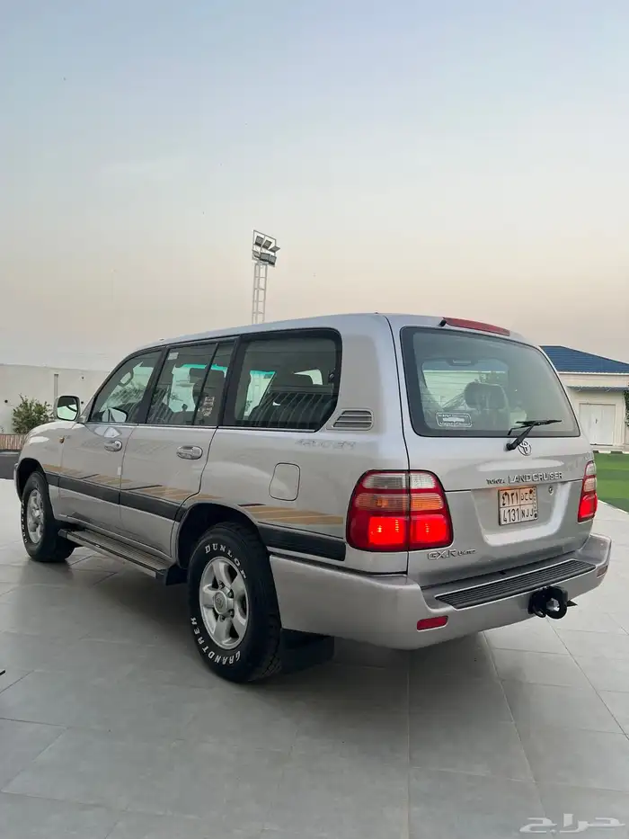تويوتا لاندكروزر 1999 8