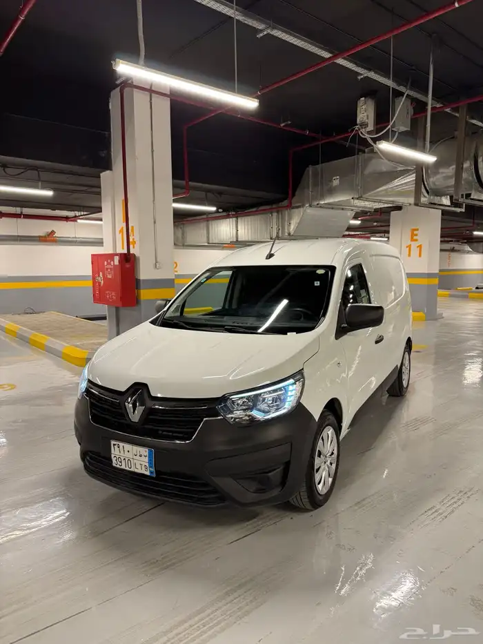 رينو VAN 0