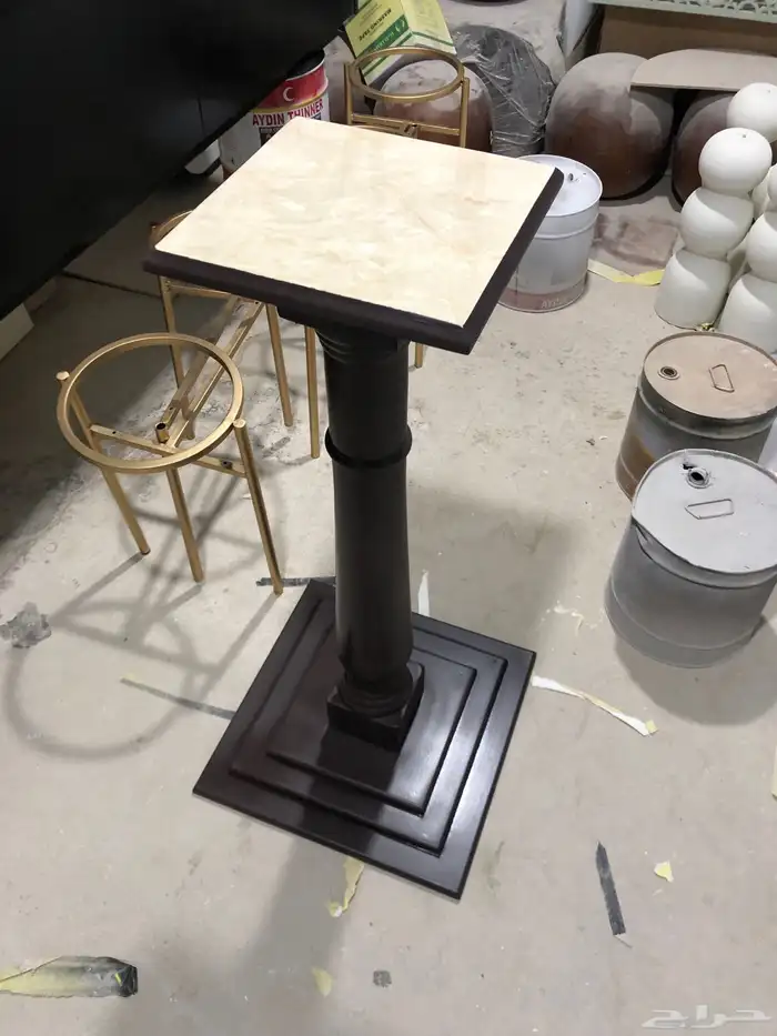 ديكورات محلات الاثاث المنزلي تفصيل 61