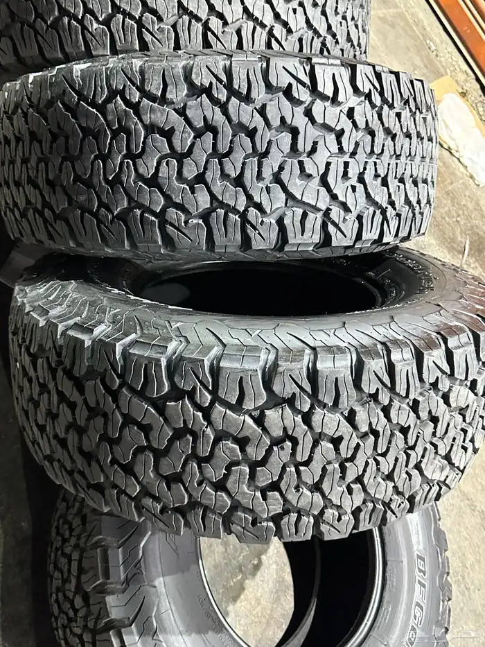 كفرات نص حجري بي اف قودرتش مقاس 315 70 17 31