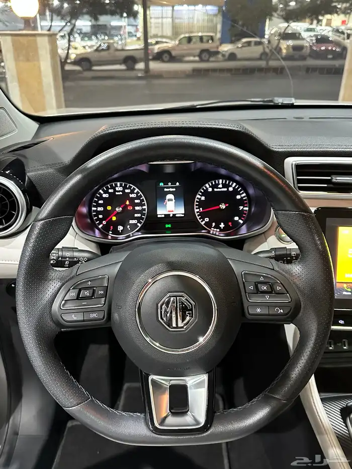 للبيع - MG ZS - 2021 - فل كامل - وكالة 10