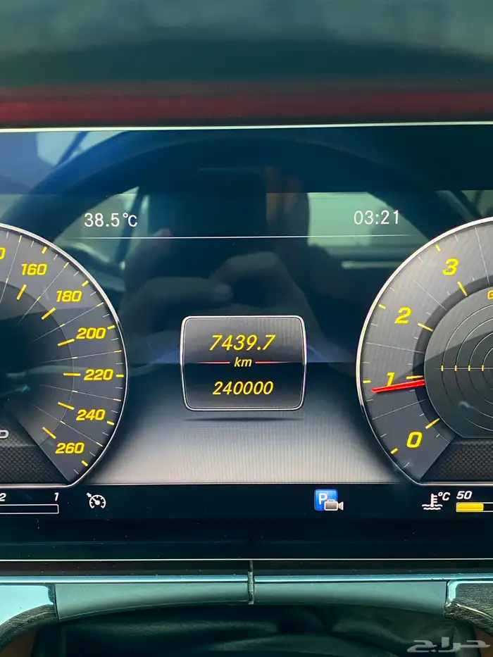 مرسيدس E200 كوبيه 6