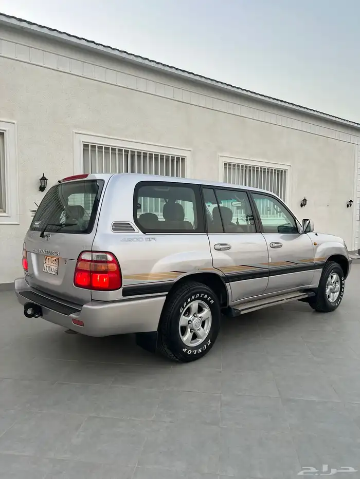 تويوتا لاندكروزر 1999 3