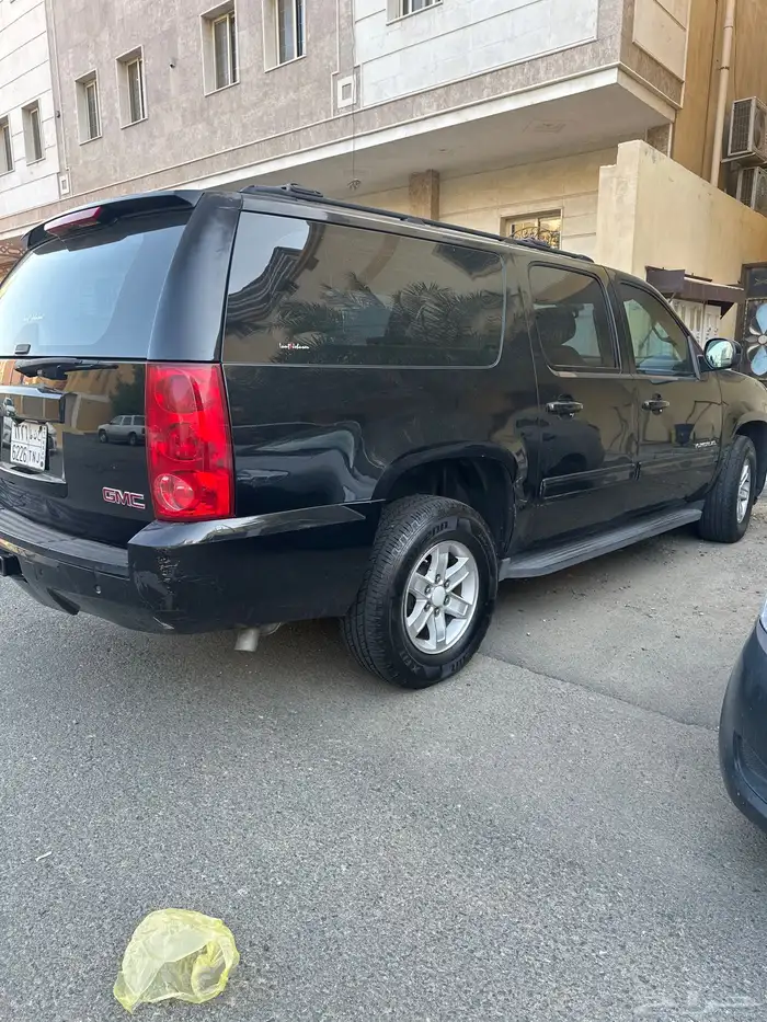 GMC يوكن XL 2013 وارد الجميح 3