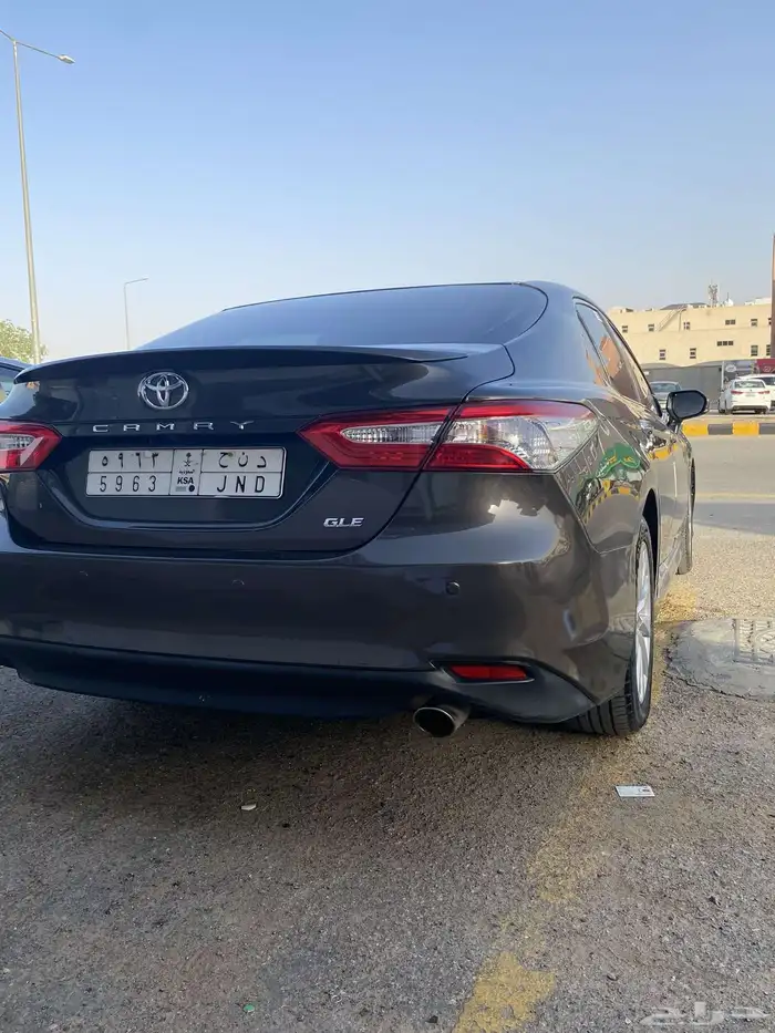 كامري موديل 2020 GLE 9