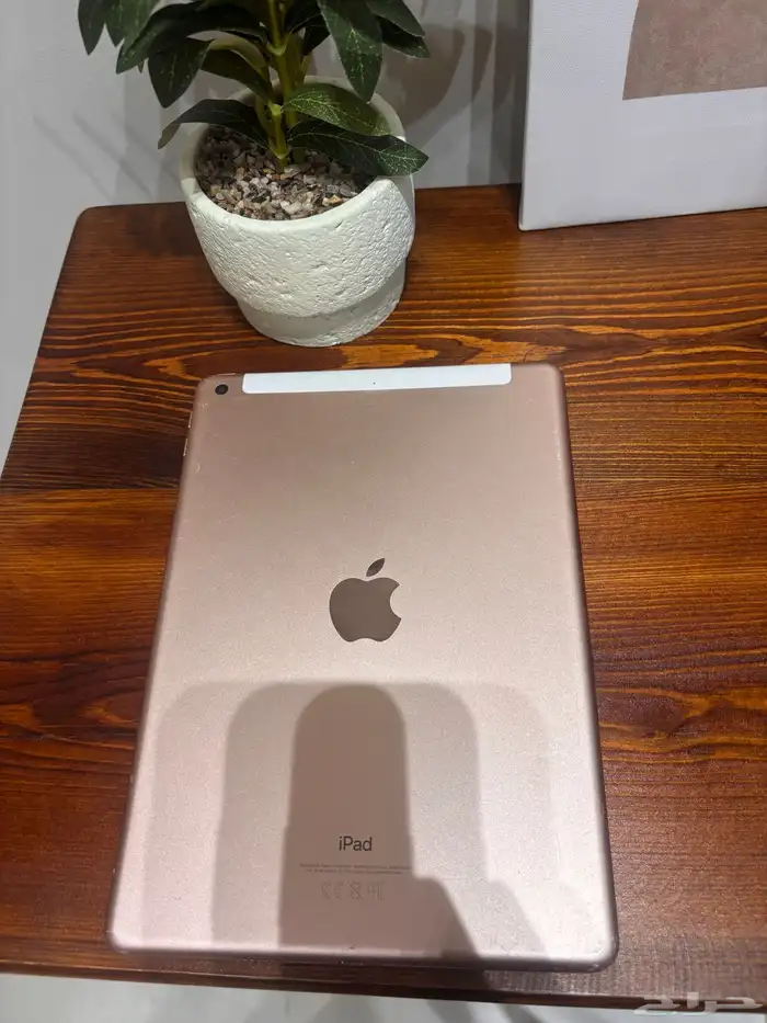 ايباد للبيع ب 200 0