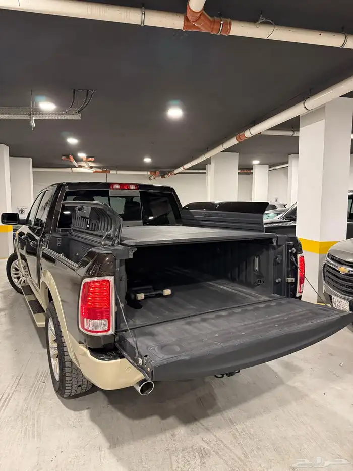 دوج رام لارامي لونق هورن أعلى فئة stored Dodge Ram 6