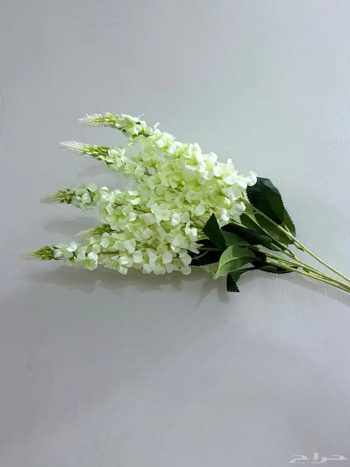 قطعة من أزهار اللاكسبور الصناعية 2