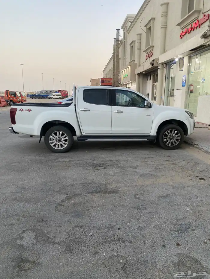 ايسوزو ديماكس 2020 6