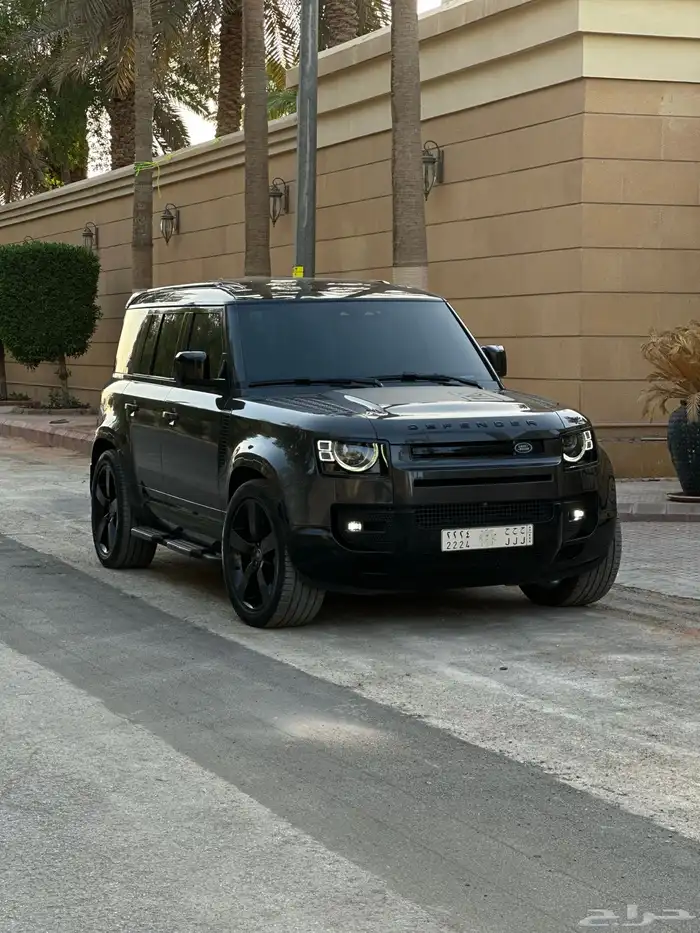ديفندر V6 2023 كاربثيان 21