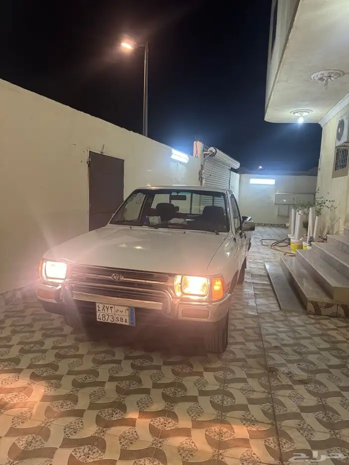هايلوكس لوحة مميزة مجددة موديل 1989 19