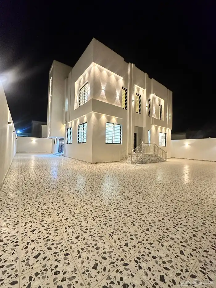 فله للبيع في مخطط الخوارم  الجوهره 1