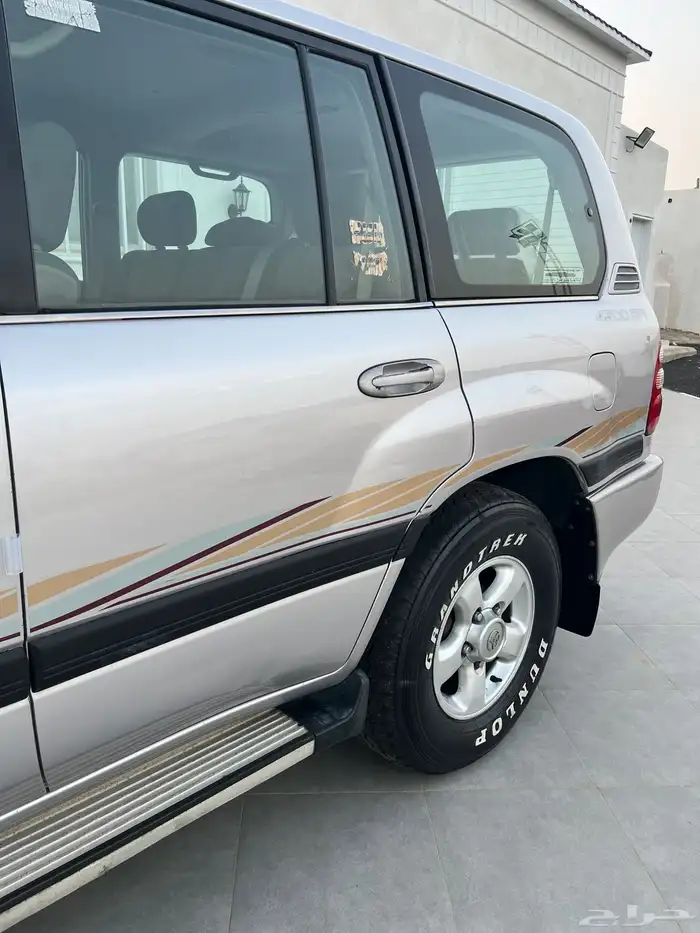 تويوتا لاندكروزر 1999 31